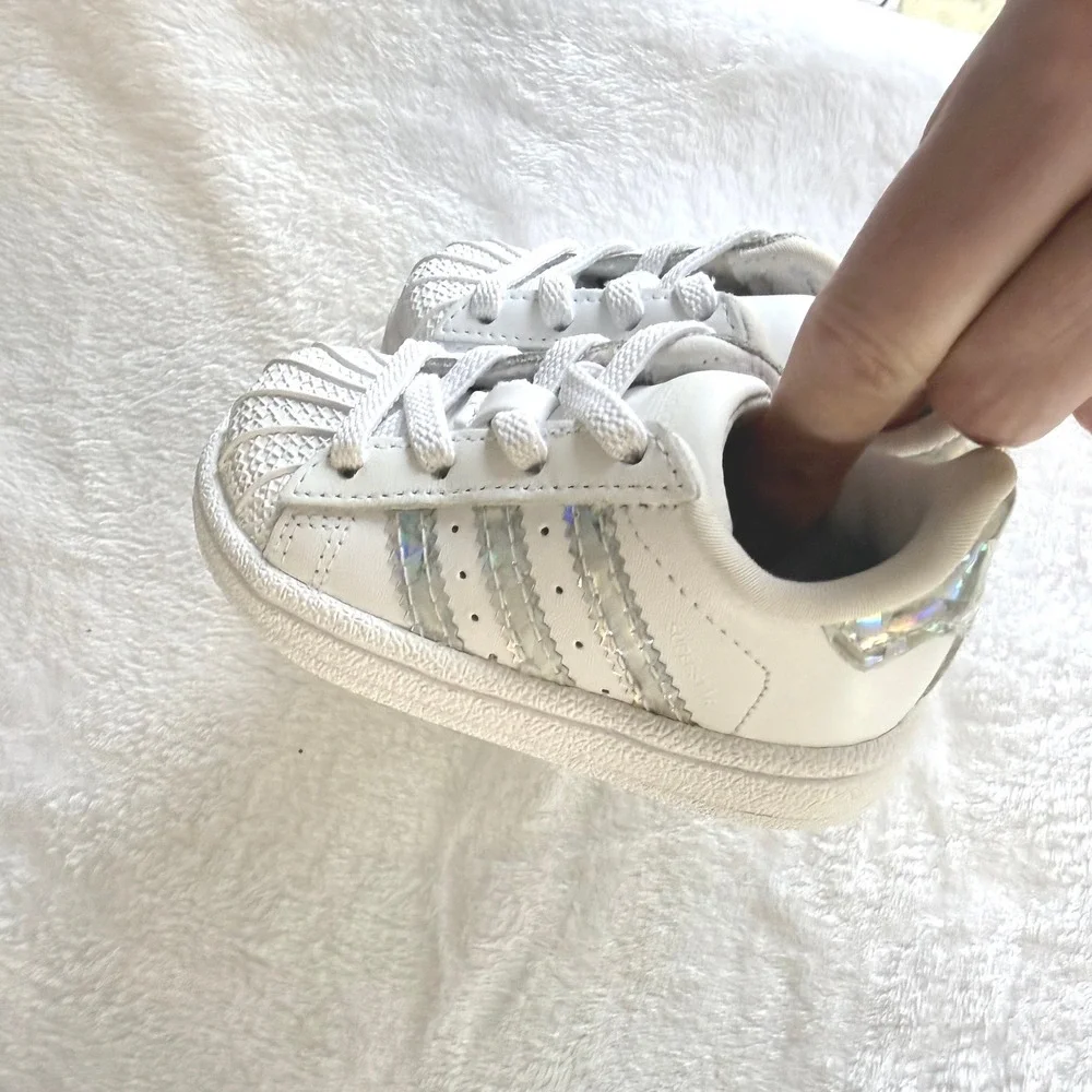 Adidas Superstar White Iridescent Holographic Shell Toe Kids Shoes 4K CG6707